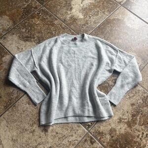 vince camuto sweater